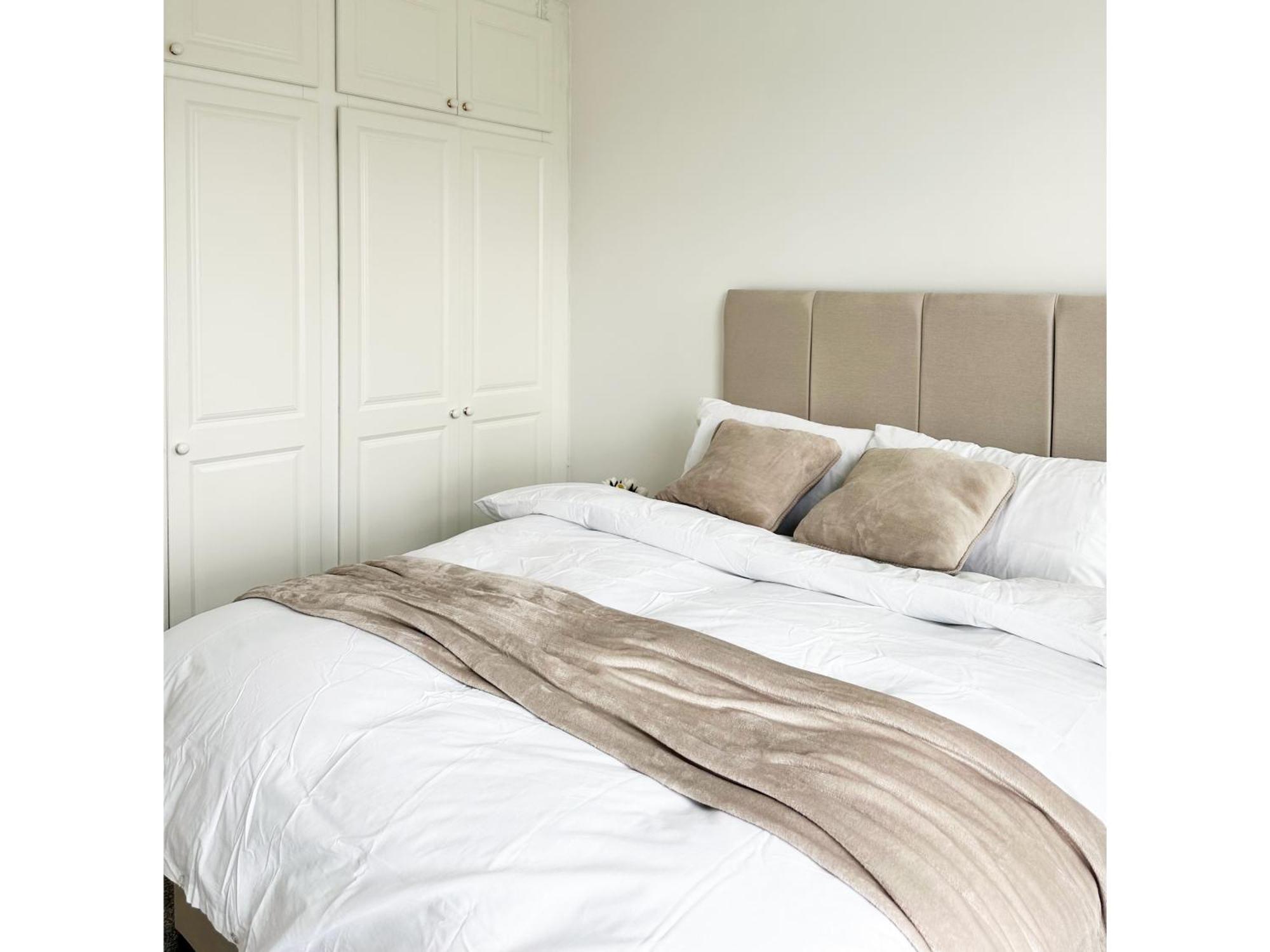 Appartamento Riverside Modern One Bedroom *